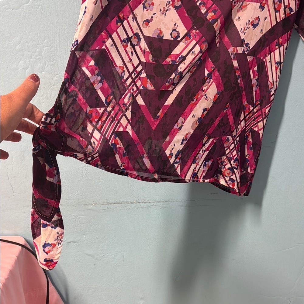Dana Buchman Asymmetrical Red and Pink Short Sleeve Tunic #63 - Picture 7 of 9